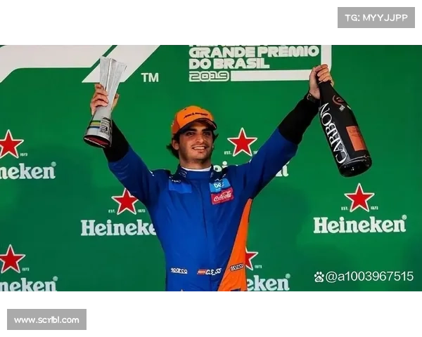 霍肯伯格英国站首次登台收获生涯239场比赛首个奖杯